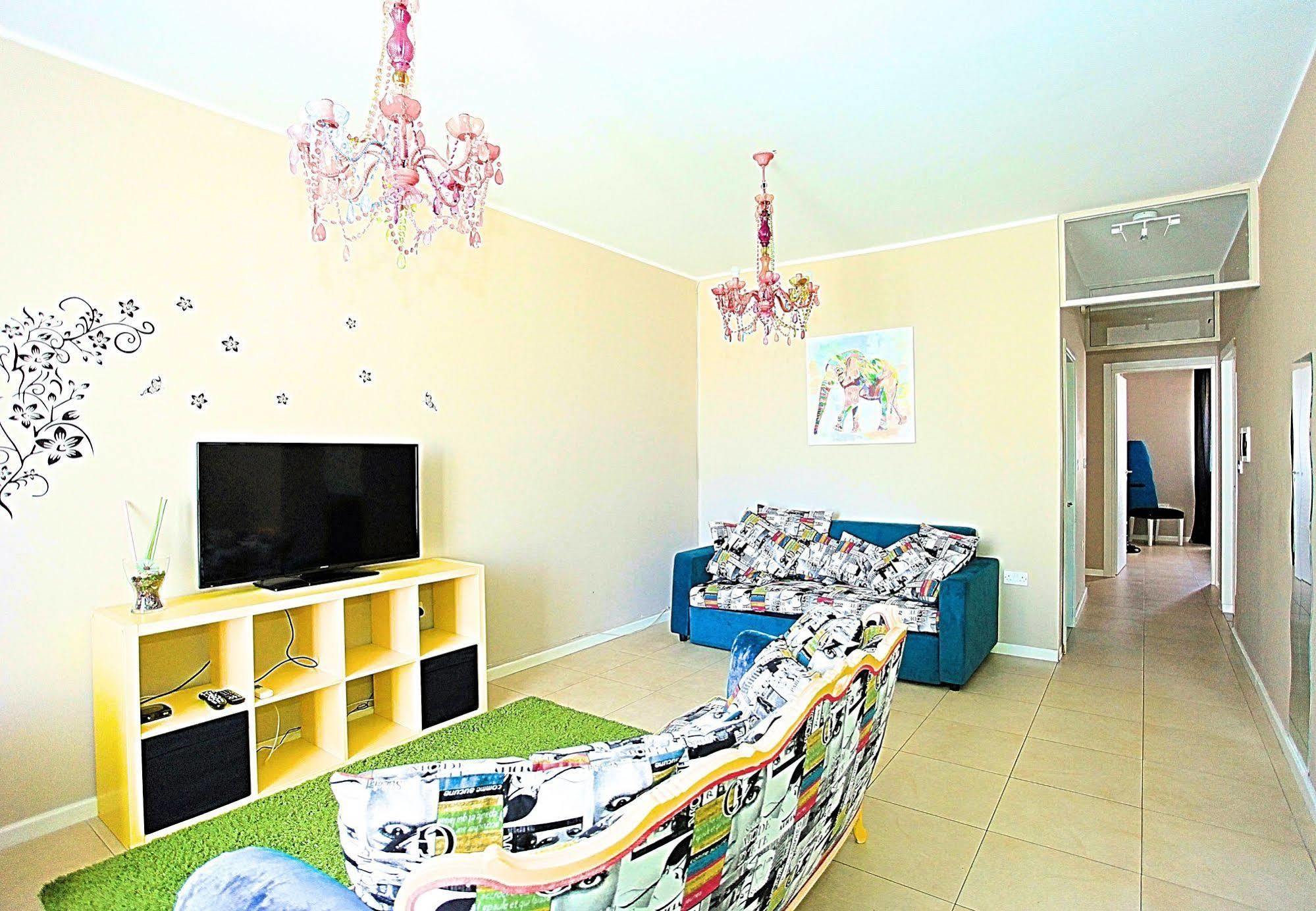 Boutique Apartments Saint Julians St. Julian's Exterior foto