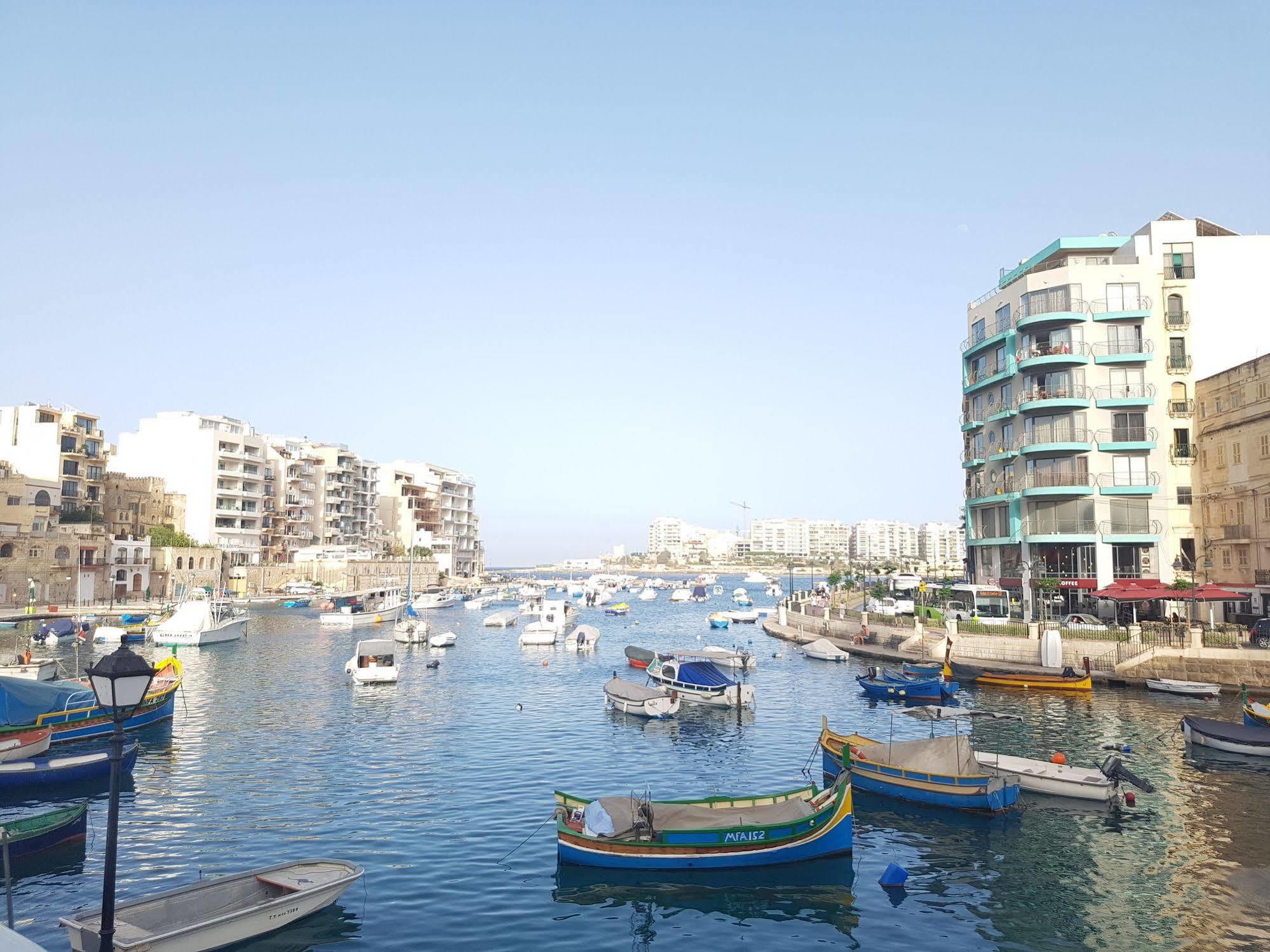 Boutique Apartments Saint Julians St. Julian's Exterior foto